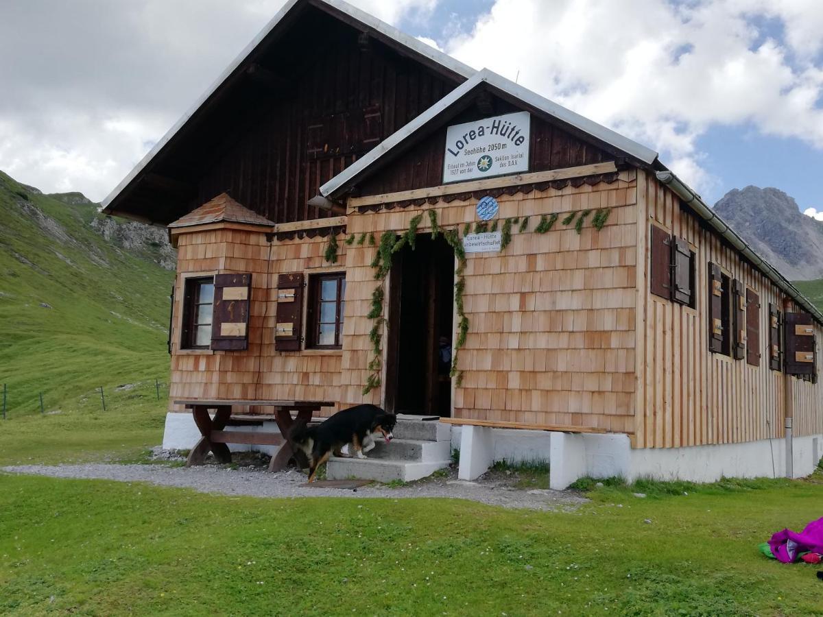 Gaestehaus Maria - Privatzimmer Nassereith Exterior photo